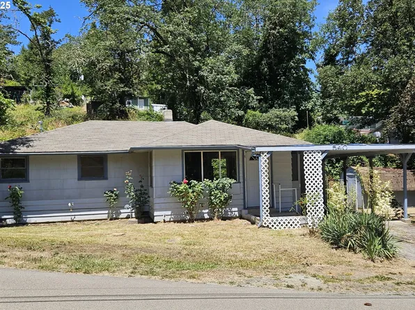 540 SW 5th St, Canyonville, OR 97417