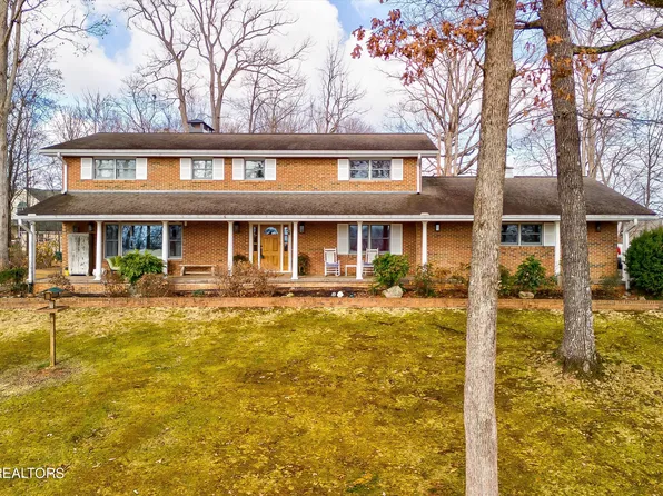 674 Mountain View Dr, Seymour, TN 37865