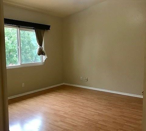 4th image of 10721 Ballystock Ct