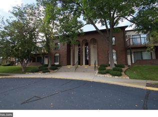 7330 York Ave S #1021, Edina, MN 55435