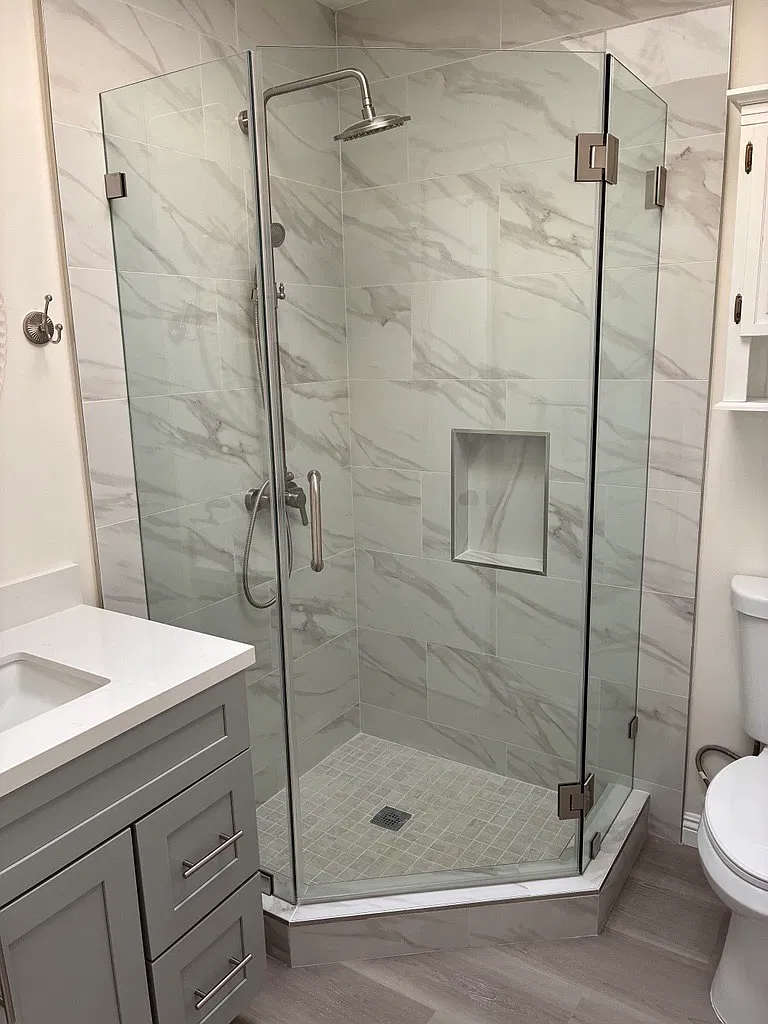 E Camino Real, Monrovia — Photo 1