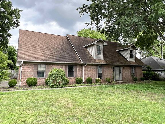 2nd image of 242 Woodside Ln