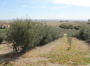 6075 Lazy Hill Rd, San Miguel, CA 93451