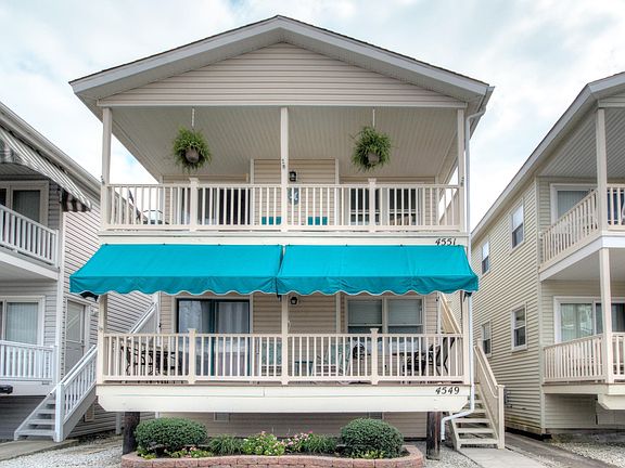 3rd image of 4551 West Ave #C2
