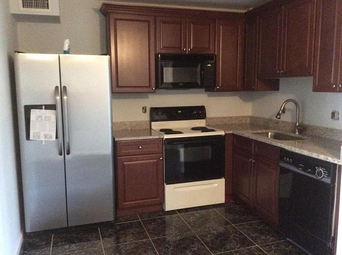 1st image of 4107 Oak Terrace Dr