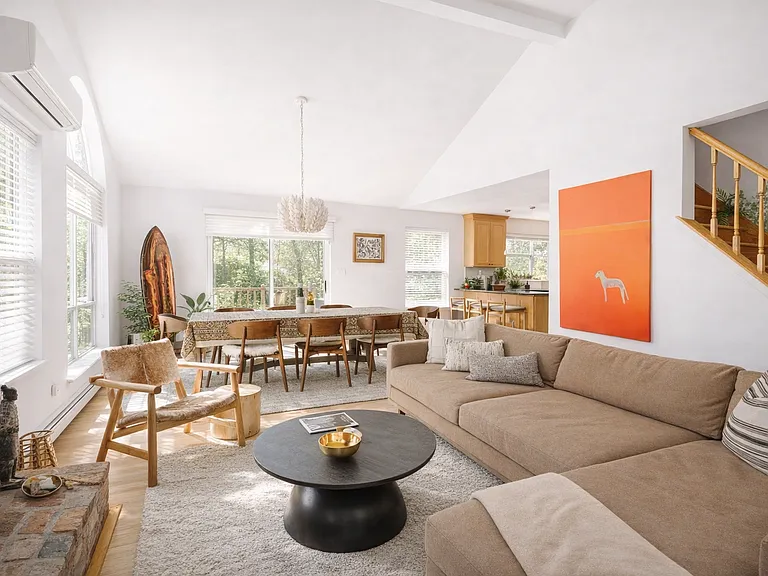 37 Bonac Wood Ln — Photo 3