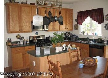 cooks' kitchen