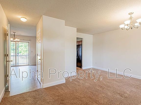 5th image of 30 Bilbury Way