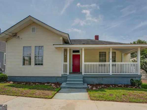 58 Poplar St, Porterdale, GA 30014
