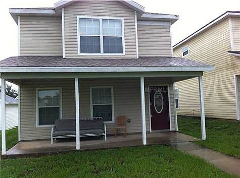 2nd image of 1018 Park Central Cir