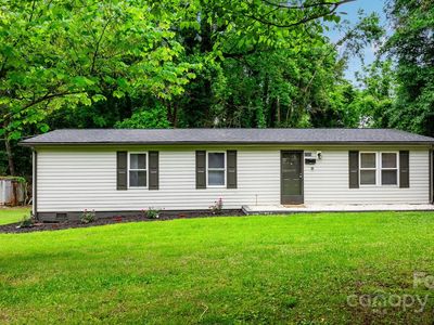 1525 14th Street Dr NE, Hickory, NC, 28601