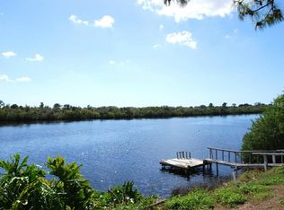 606 Manatee Dr, Ruskin, FL 33570