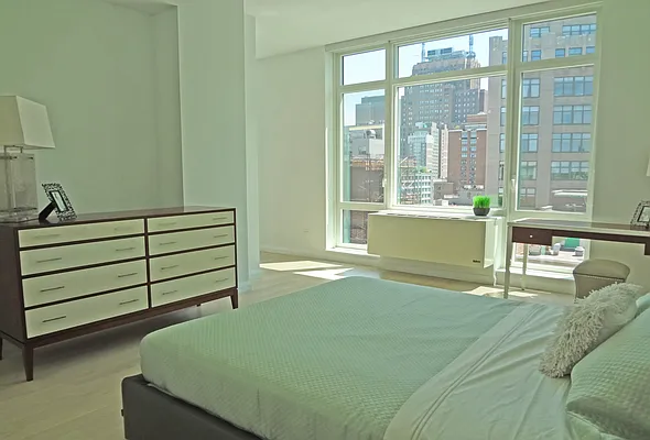 Rented by Manhattan Skyline | media 5