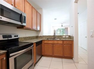 8915 SW 18th St, Hollywood, FL 33025
