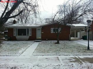 27839 W Nine Mile Rd, Farmington Hills, MI 48336