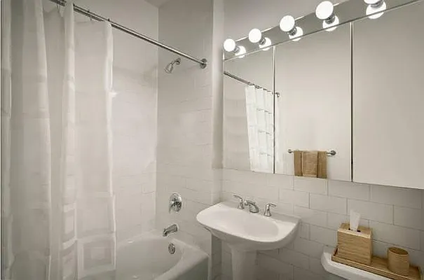 Rented by Keller Williams NYC | media 21
