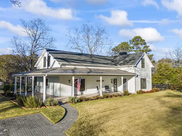 82 Childs St, Martin, GA 30557