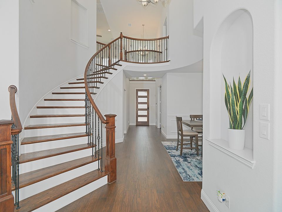 1st image of 7021 Broomsedge Dr