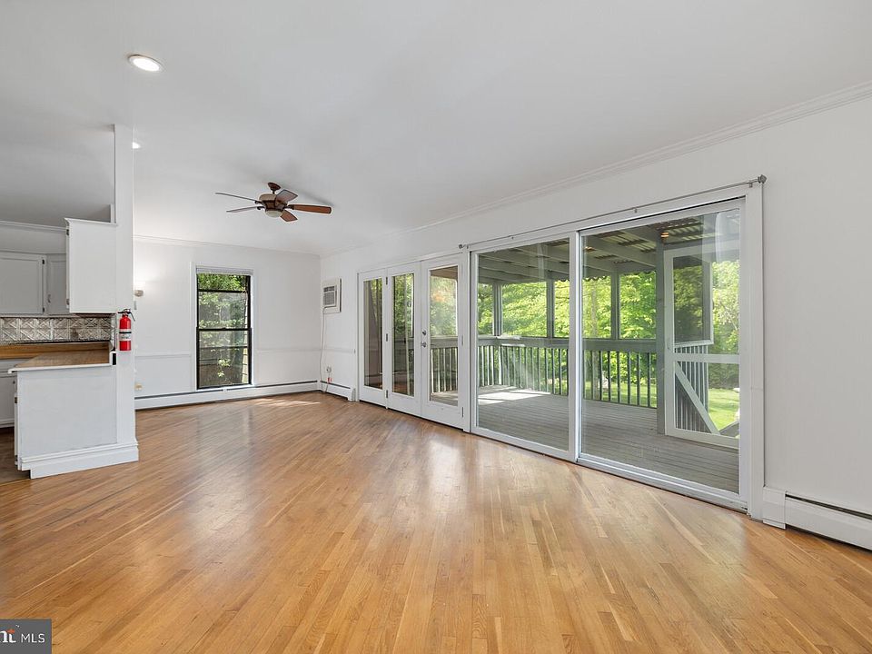 1st image of 106 Mosher Rd