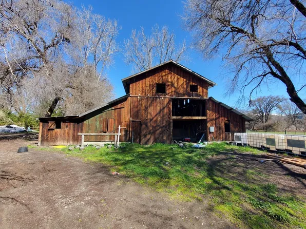 25509 Barnes Lane, Covelo, CA 95428