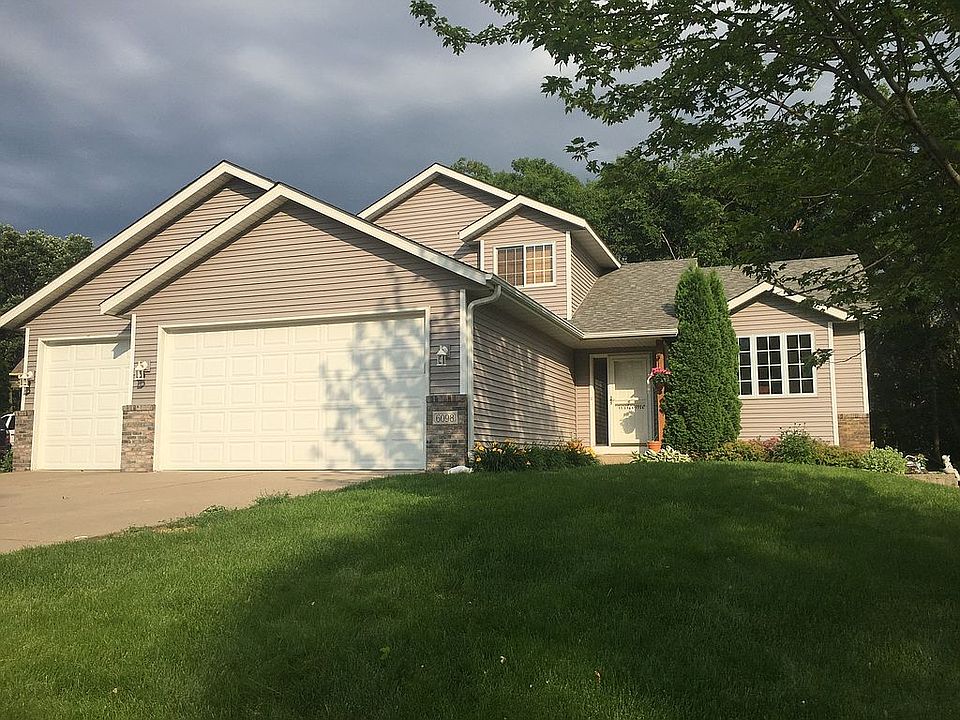 Modified Two-Story, 1-owner