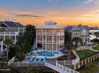 438 Oceana Way, Carolina Beach, NC 28428