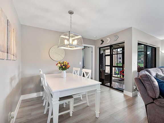 2nd image of 3392 NW 47th Avenue