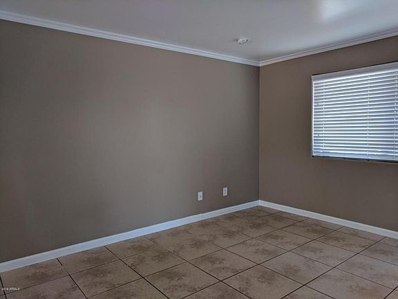 5th image of 3445 N 36th St Unit 21