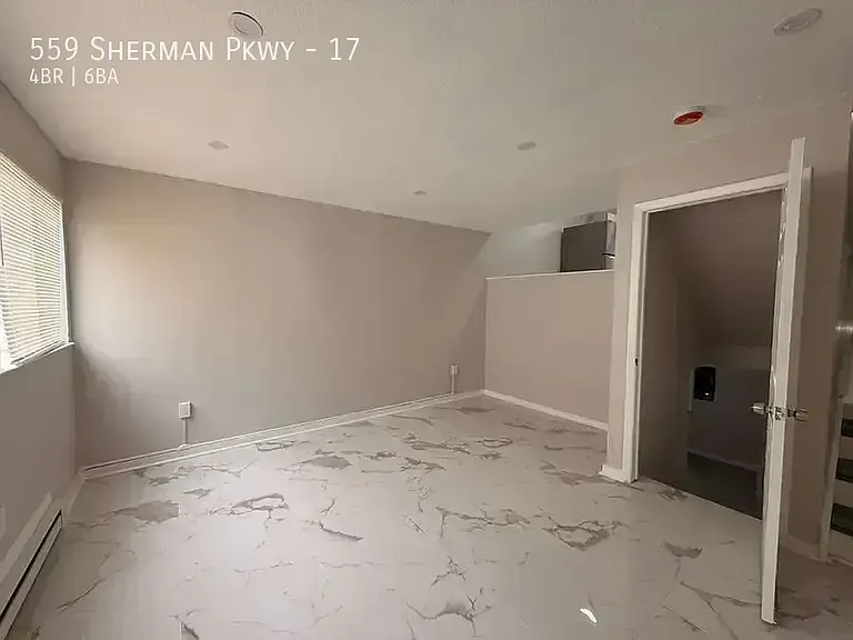 559 Sherman Pkwy #17 — Photo 3
