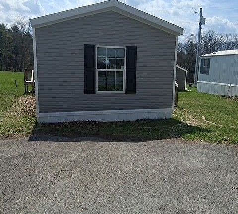 5th image of 207 Chestnut Ln