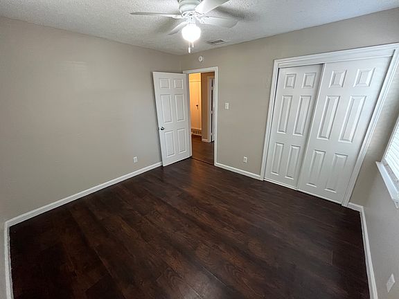 5th image of 11303 Trail Ln