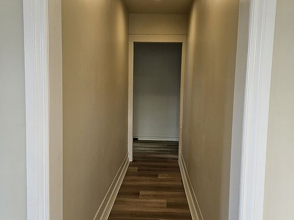 2nd image of 9 S 9th Ave Floor 2