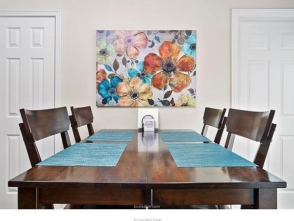 4th image of 305 Holleman Dr Unit 601