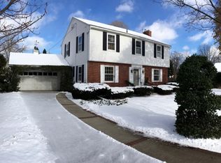 2317 Gysin Ct, Bay City, MI 48708