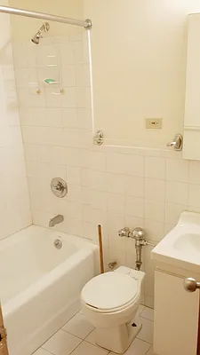 Sold by Samuel Realty | media 22