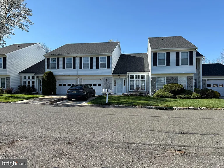 492 Delair Rd #C — Photo 2