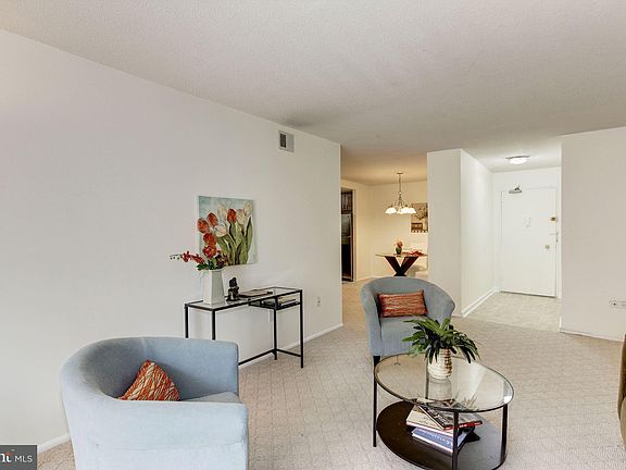 4th image of 4600 S Four Mile Run Dr APT 232