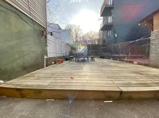 330 Evergreen Ave #B, Brooklyn, NY 11221