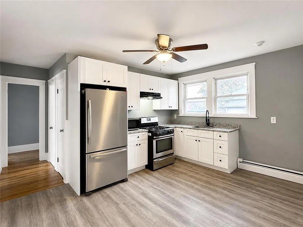 Building Photo - 1003 Atwells Ave #2