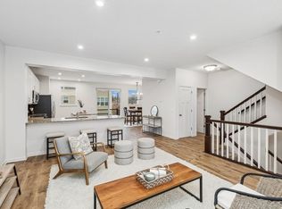 7681 Anthony Point, Victoria, MN 55386