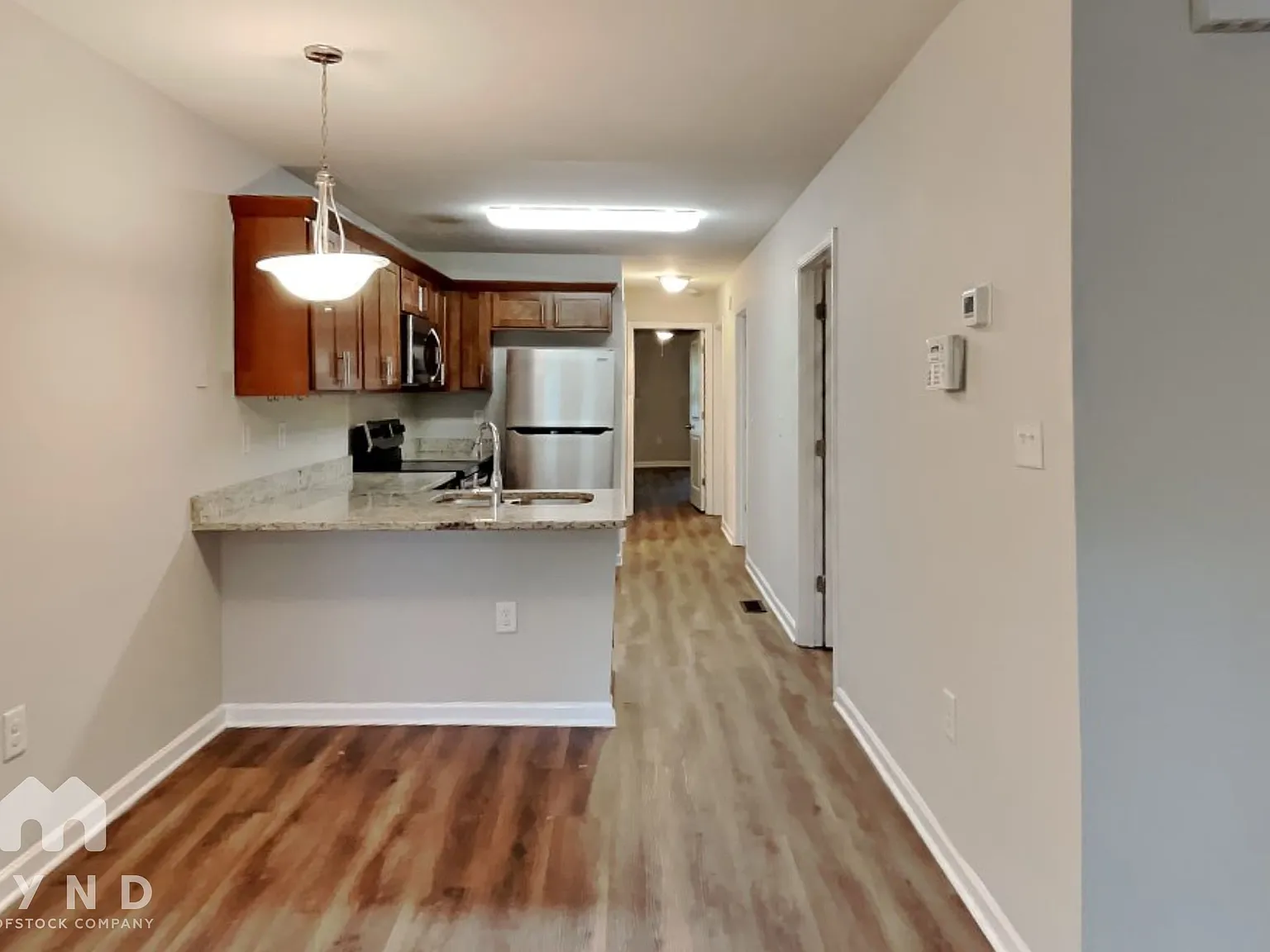 4 bed, 2.0 bath, 1464 sqft, $1,595 — Photo 3