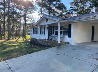 8416 Majors Rd, Cumming, GA 30041