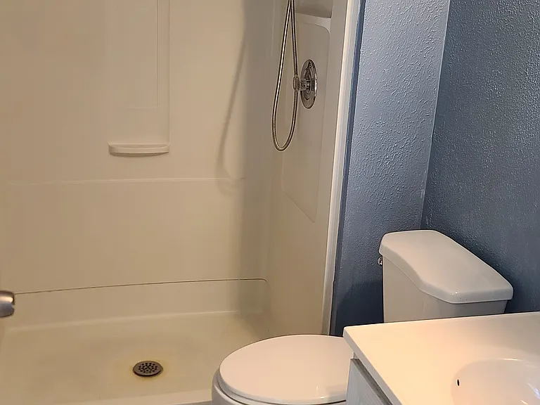 9820 Aylesworth Ln — Photo 23