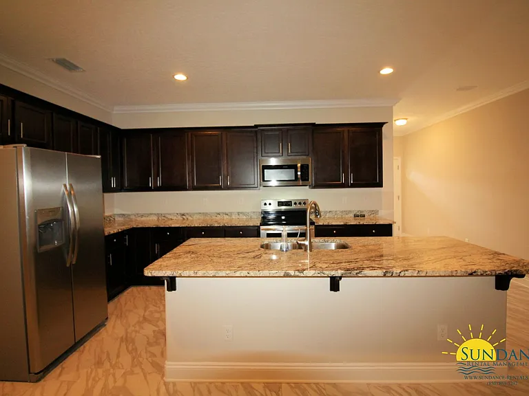 802 Dawes Rd — Photo 4