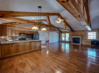 80 Peach Tree Ln, Russell Springs, KY 42642