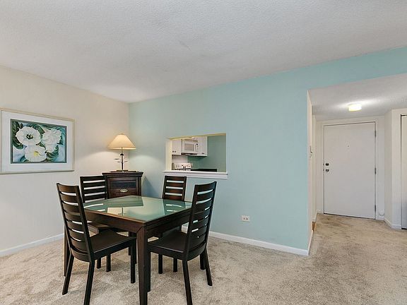 3rd image of 1255 N Sterling Ave Unit 210