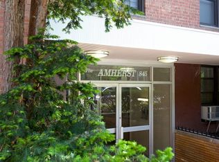 4114 9th Ave APT 3K, Brooklyn, NY 11232