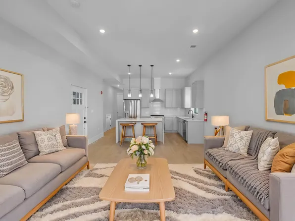 13 Manhattan Ave #2, Jersey City, NJ 07307