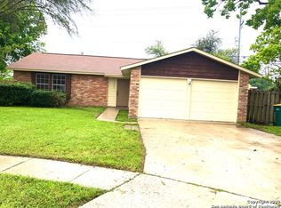 11205 Champion Oak, Live Oak, TX 78233