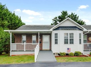 617 Race St #1, Elizabethton, TN 37643